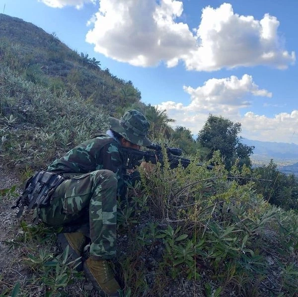 สถานการณ์สู้รบในรัฐคะยา "เมียนมา" ยังหนัก ผู้ลี้ภัยสงครามทะลักเข้าไทย