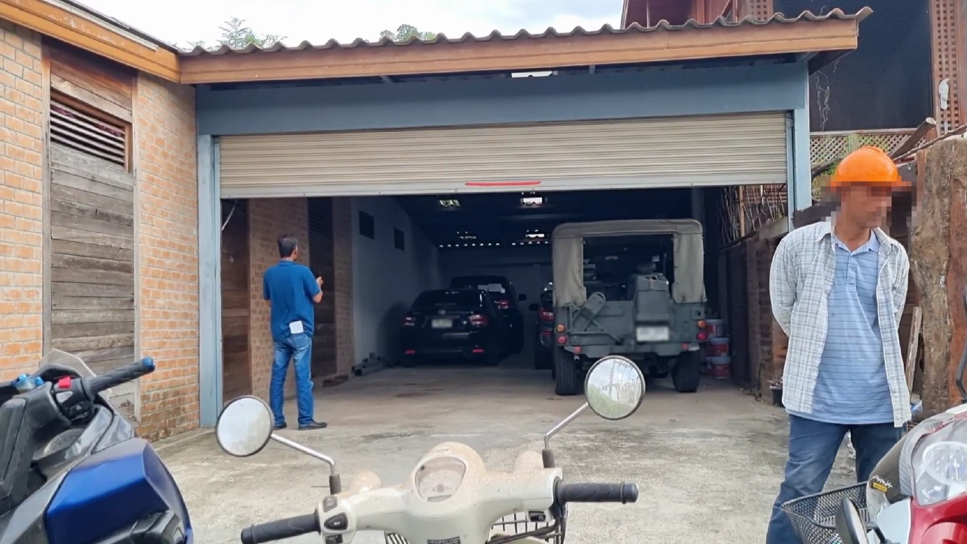 ตะลึง! ค้นโกดังโรงไม้ พบรถยนต์-จยย. 67 คัน เจ้าของอ้างรถจำนำ ดอกร้อยละ 10/ด.