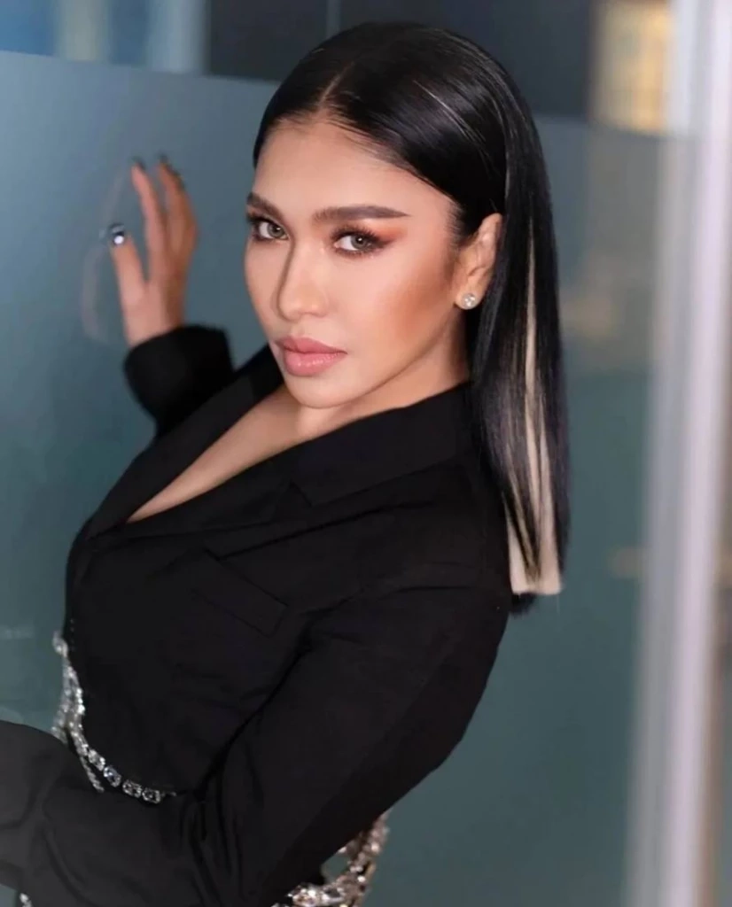 ฟร้อง คืนรถให้ไฟแนนซ์ พร้อมถอนแจ้งความ เอ้ ชุติมา