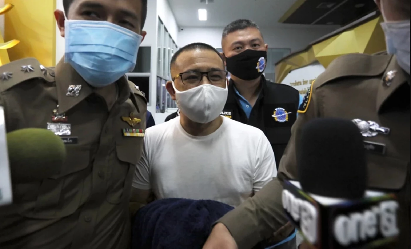 ายประสิทธิ์ เจียวก๊ก ผู้ต้องหาในคดีอาญาการฉ้อโกงประชาชน 