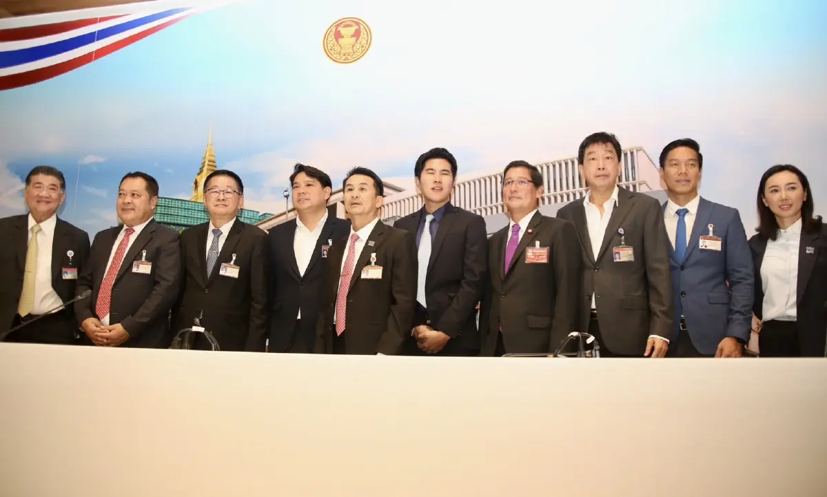 8 พรรคร่วมฯ ถกเตรียมพร้อมโหวตนายกฯ ย้ำดัน "พิธา"สุดความสามารถ