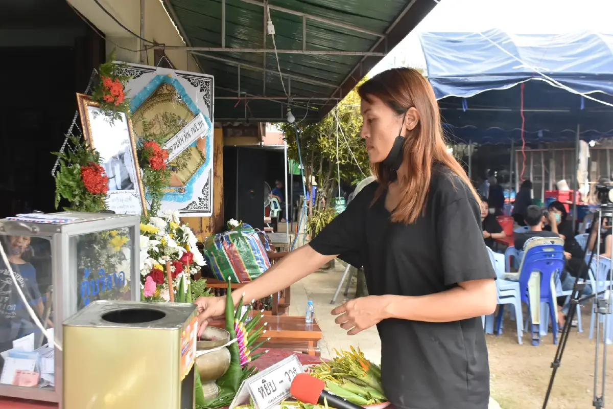 น.ส.กานดา ภรรยาของผู้เสียชีวิต