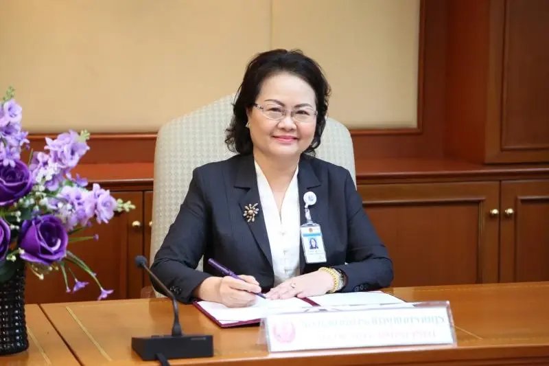 พรพิศ เพชรเจริญ