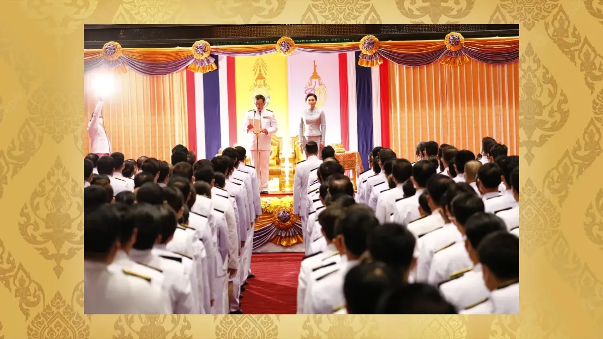 ในหลวง พระราชินี เสด็จพระราชดำเนินทรงเปิดประชุมรัฐสภา