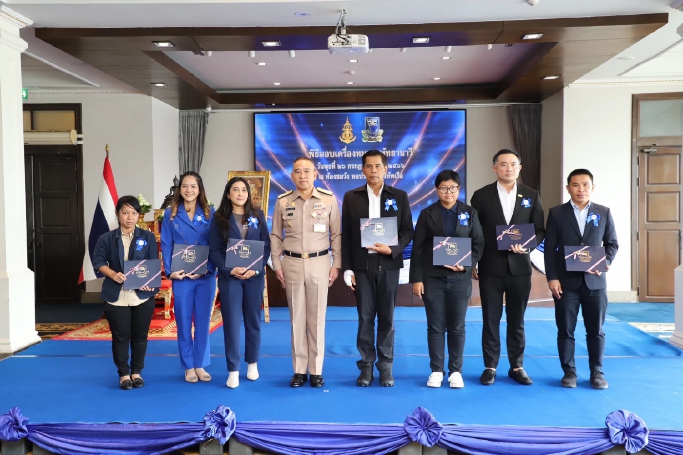 กองทัพเรือมอบเครื่องหมาย "สหัทยานาวี" เชิดชูเกียรติ ผู้สื่อข่าวเนชั่นทีวี