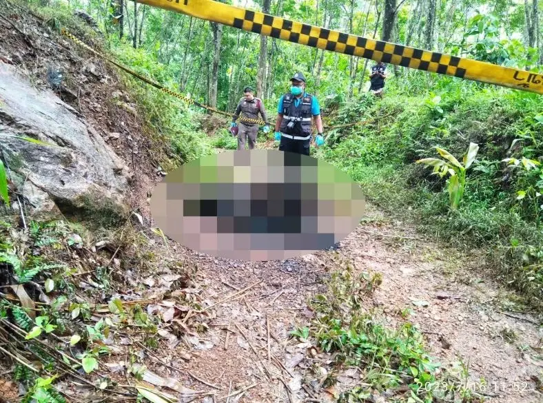 เร่งล่าตัว! คนร้ายสุดโหด สังหารหมู่ 4 ศพ ทิ้งสวนยางที่ชุมพร