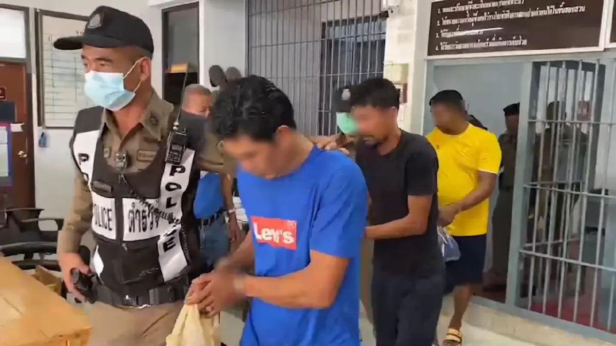 ฝากขัง 3 ทีมสังหาร ยิงถล่มรถเทรลเลอร์ขนส่งนม เร่งล่า"ป้อม"มือปืนที่หนี