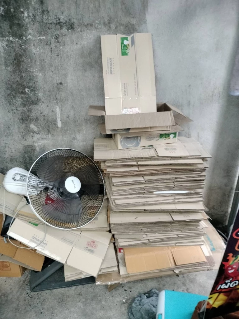 บุกจับร้านซ่อมโทรศัพท์ แอบขายยาทรามาดอลผสมยาแก้ไอ มอมเมานักเรียน