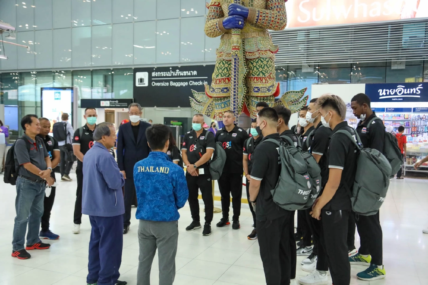"วอลเลย์บอลชายทีมชาติไทย"ออกเดินทางลุยศึกซี วี.ลีก ที่อินโดนีเซีย