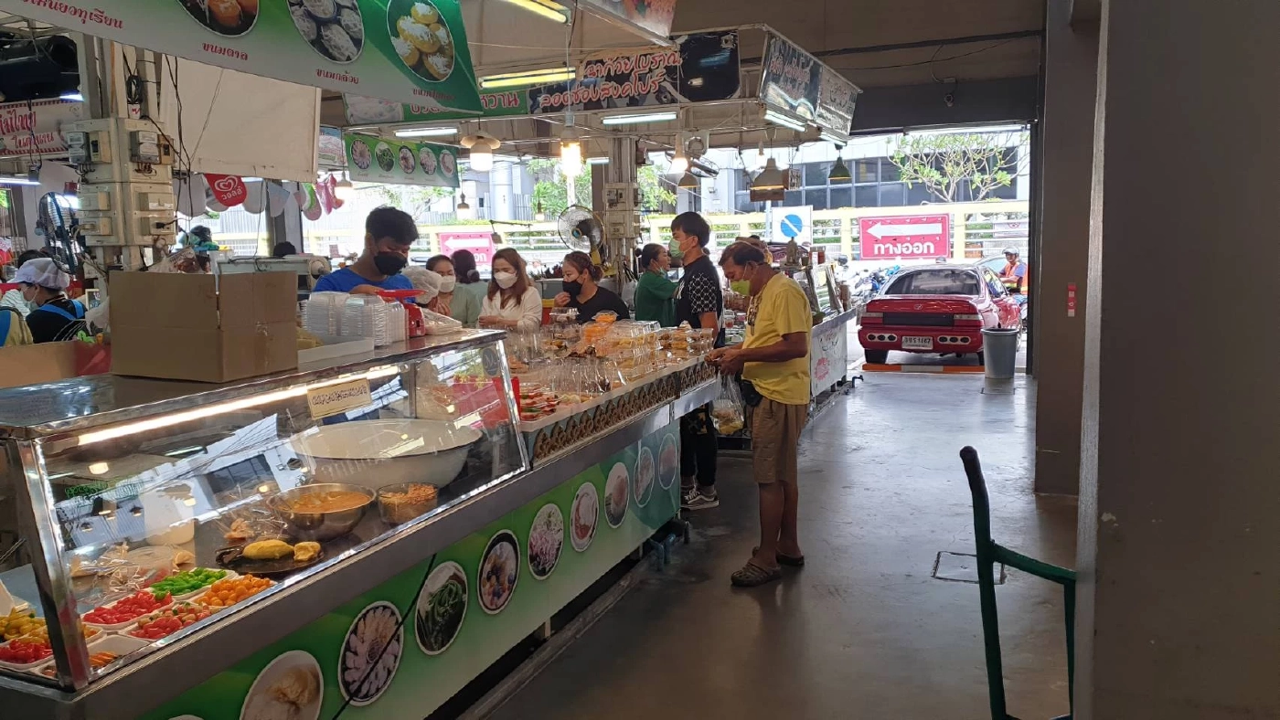 สำรวจ “ตลาดเสรี 2” ส.ว.คนดัง พบลูกค้าใช้บริการครึกครื้น