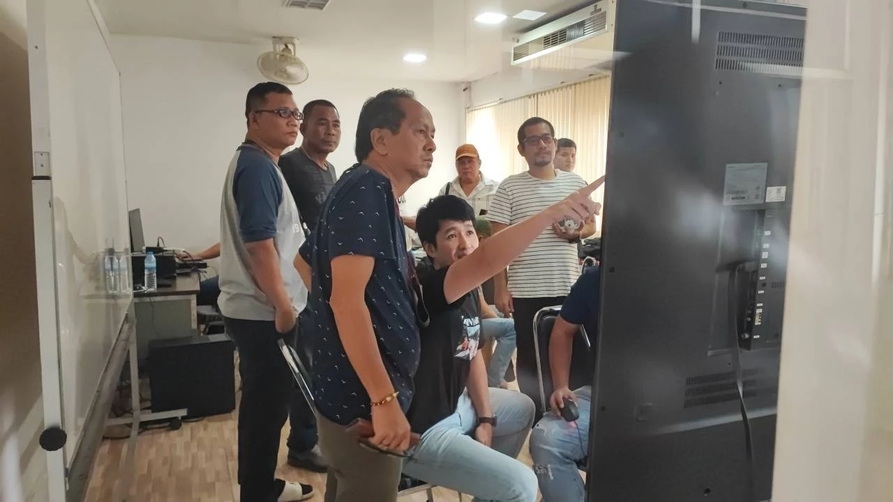 เปิดวงจรปิด นาทีรัวถล่ม "เสี่ยโก้" เซียนไก่กระเจิง วิ่งหาที่หลบ