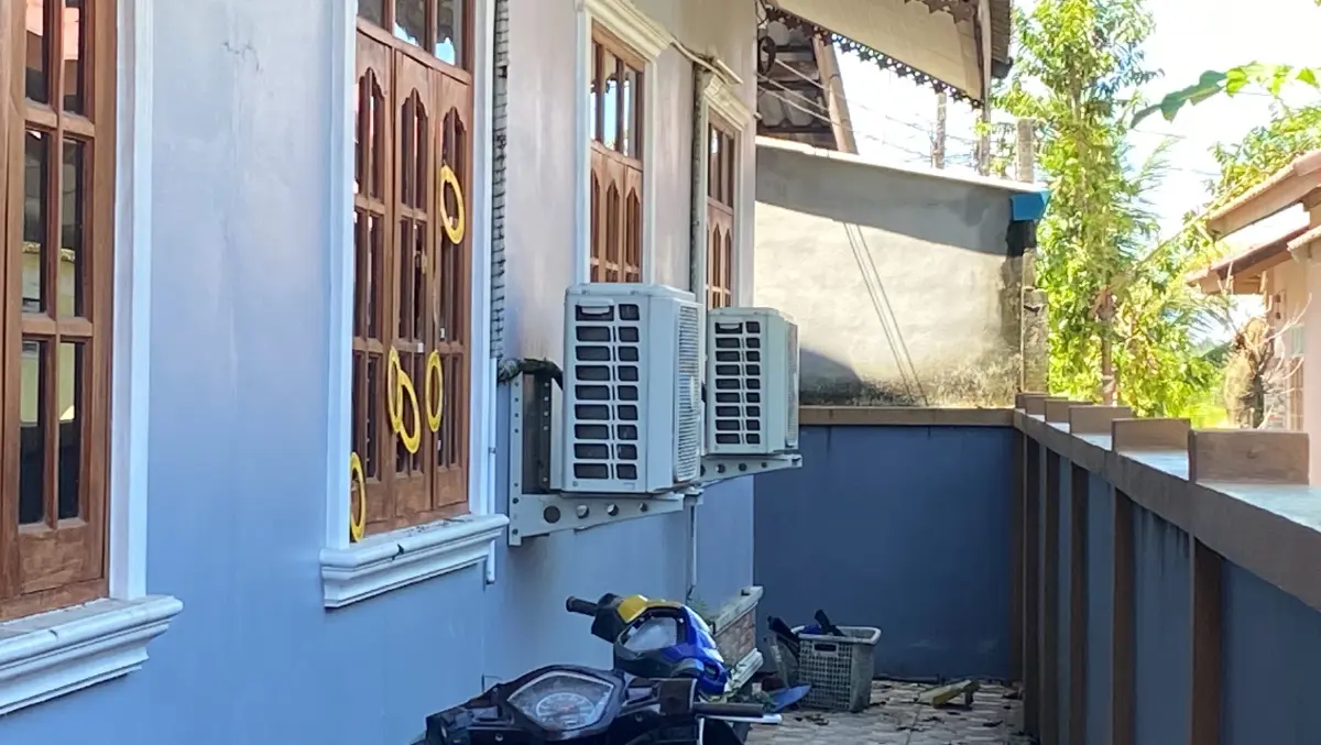 คนร้ายใช้เอ็ม16 ถล่มใส่บ้านที่อ.ตากใบ บาดเจ็บ 3 ราย คาดปมขัดแย้งส่วนตัว