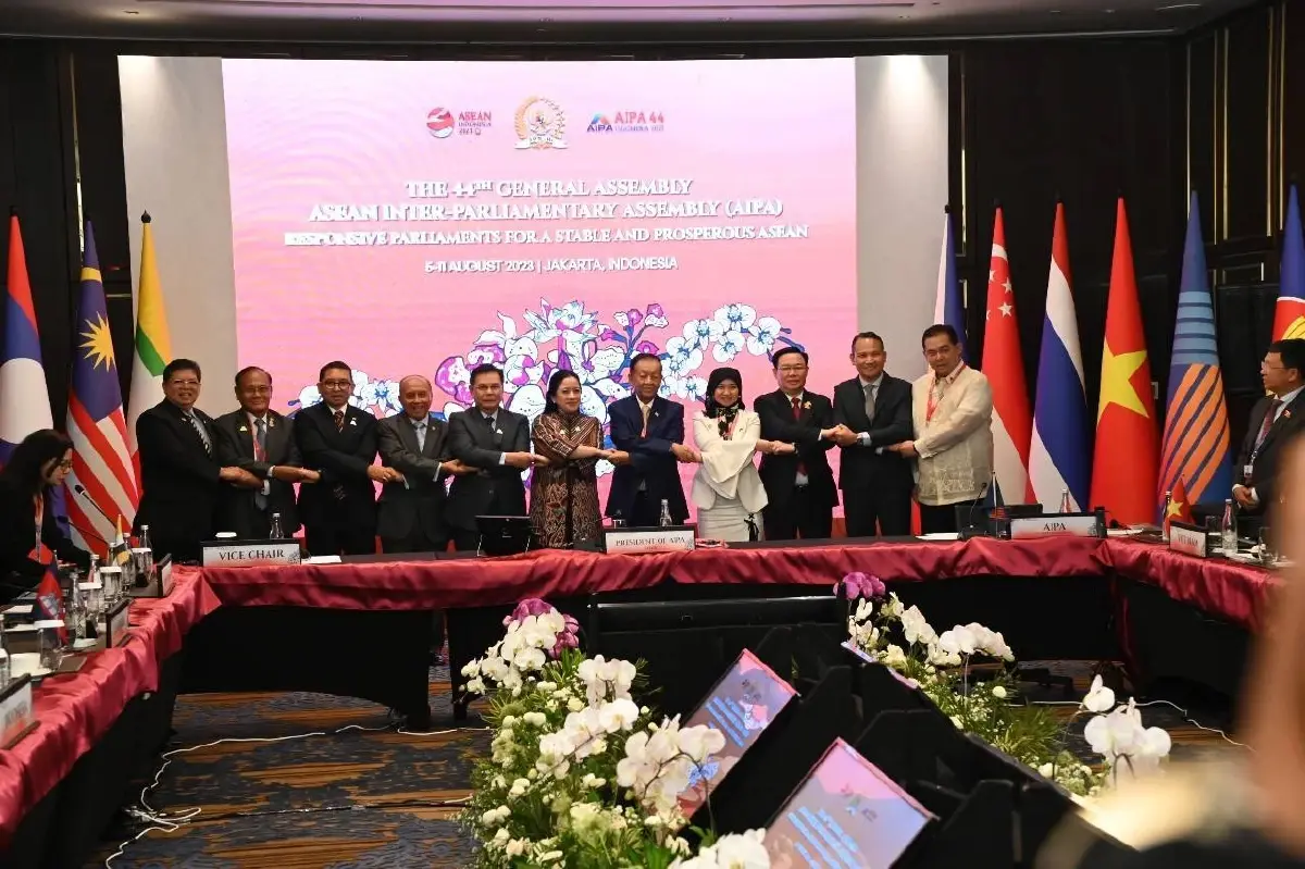ประชุมสมัชชารัฐสภาอาเซียน หรือ AIPA วันนอร์ ดันปัญหาราคายางพารา-ประมง หารือ 
