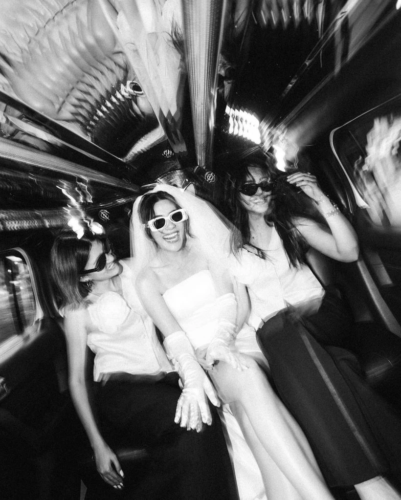 ออร่าเจ้าสาวเวอร์ "คิมเบอร์ลี่" ยกแก๊งเพื่อนจัดเต็มปาร์ตี้สละโสด