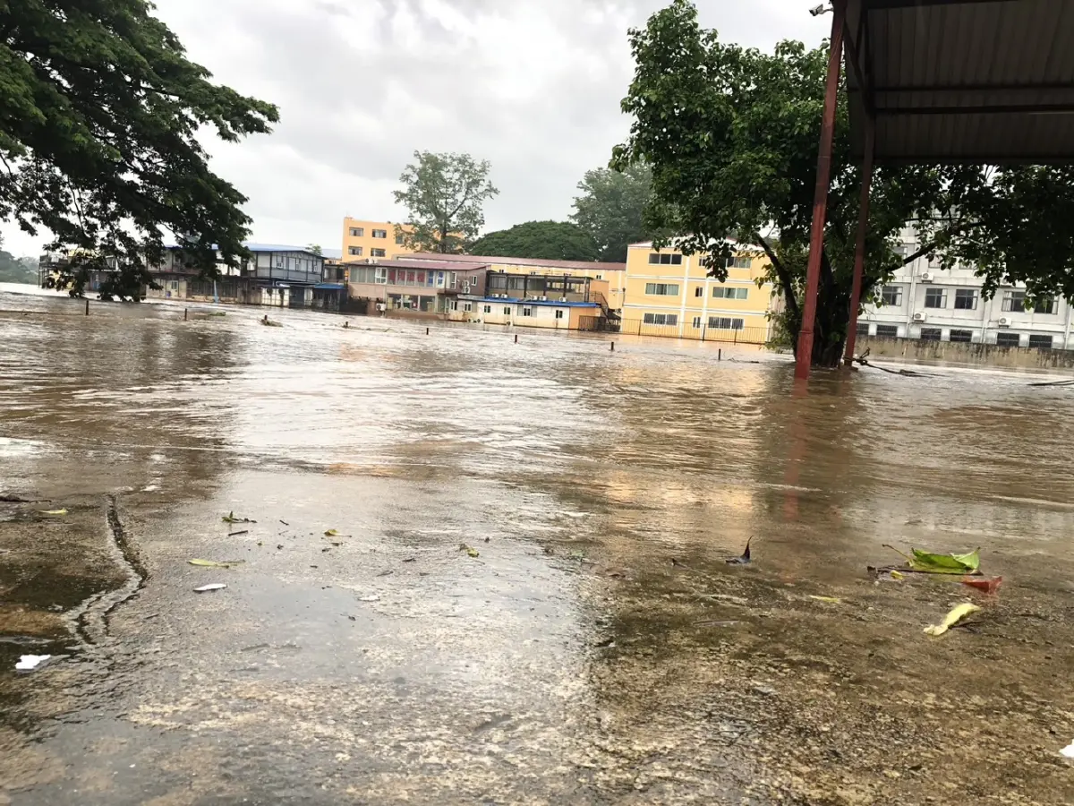 ฝนถล่ม น้ำเมยสูงต่อเนื่อง ผีพนันเศร้า บ่อนกาสิโนฝั่งเมียนมา จมบาดาล