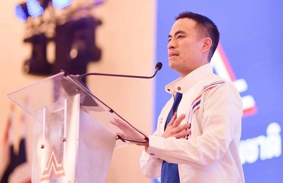 เดินหน้าปรองดอง! รทสช. แจง ร่วมรบ."เพื่อไทย" หวังป้องกัน "ก้าวไกล" แก้ม.112