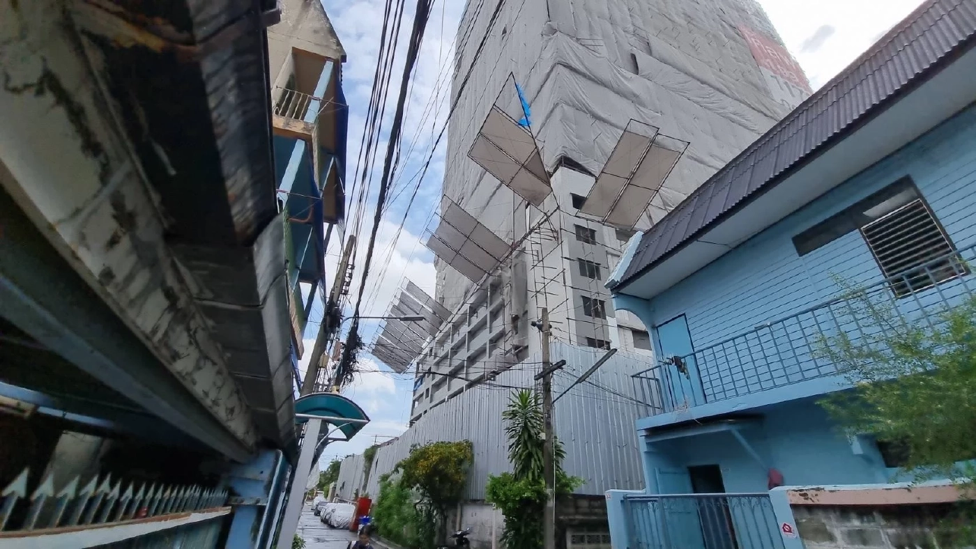 ฝุ่นฟุ้งยังกับหมอกในเมือง! สร้างคอนโดหรูทำวุ่น ชาวบ้านร้องเดือดร้อนหนัก