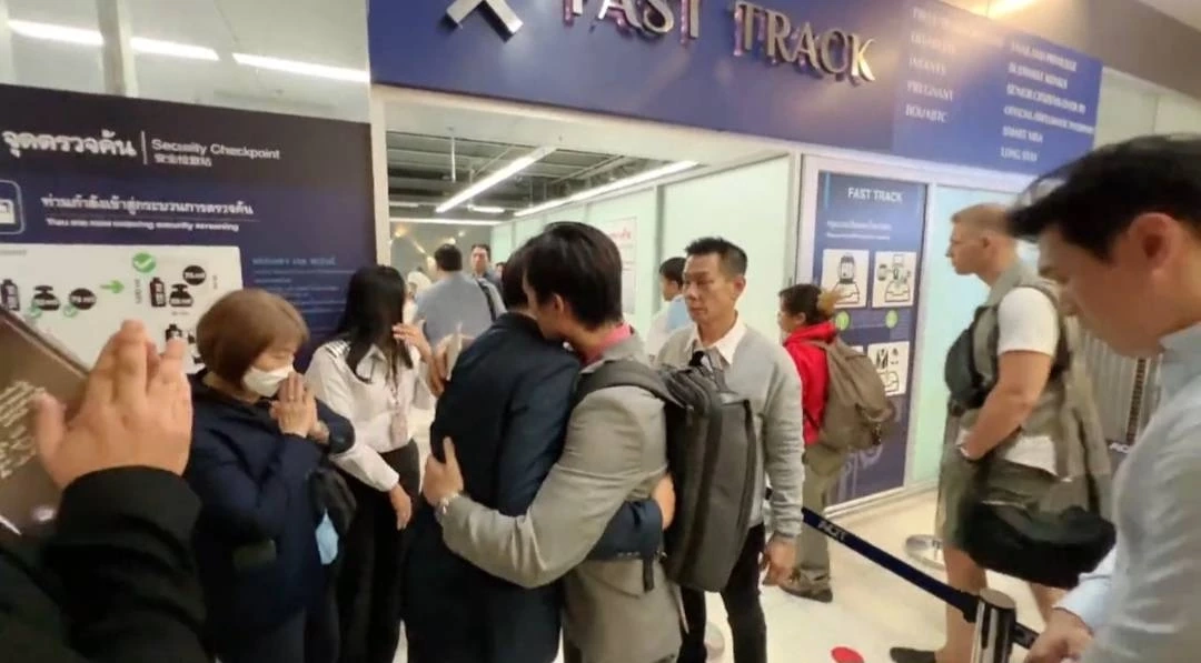 ปลื้มปิติ "ท่านอ้น" เปิดใจครั้งสำคัญ ก่อนเดินทางพร้อม"ท่านอ่อง"กลับสหรัฐ