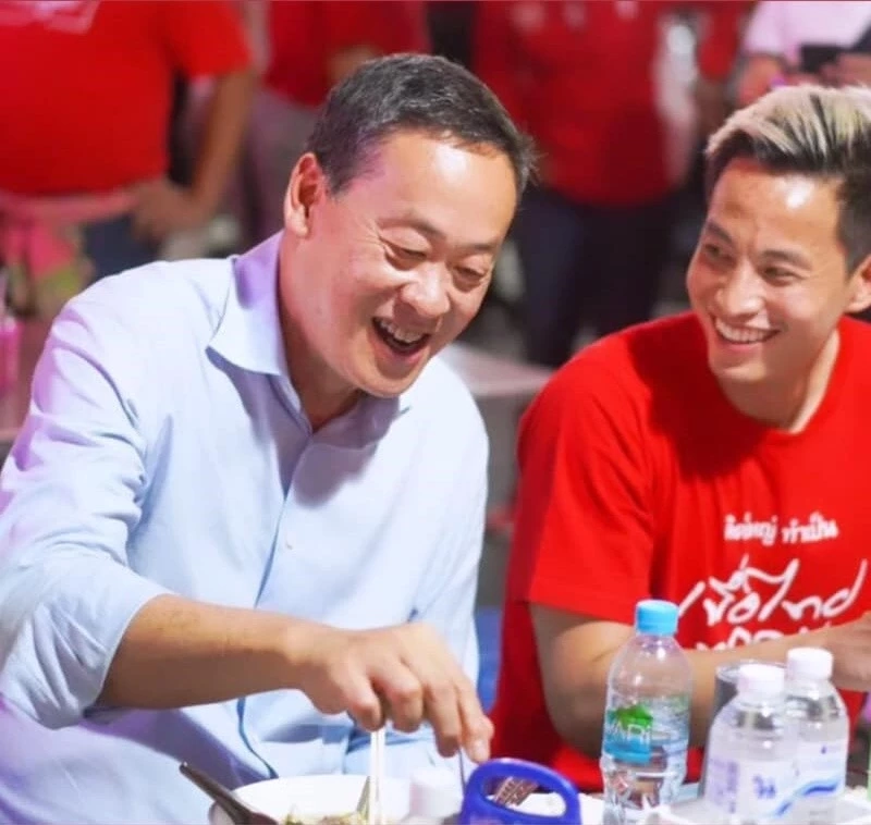 ส่องโปรโฟล์ &quot;น้อบ ณภัทร&quot; ทายาทแสนสิริ ดีกรีลูกชายนายกคนที่ 30 