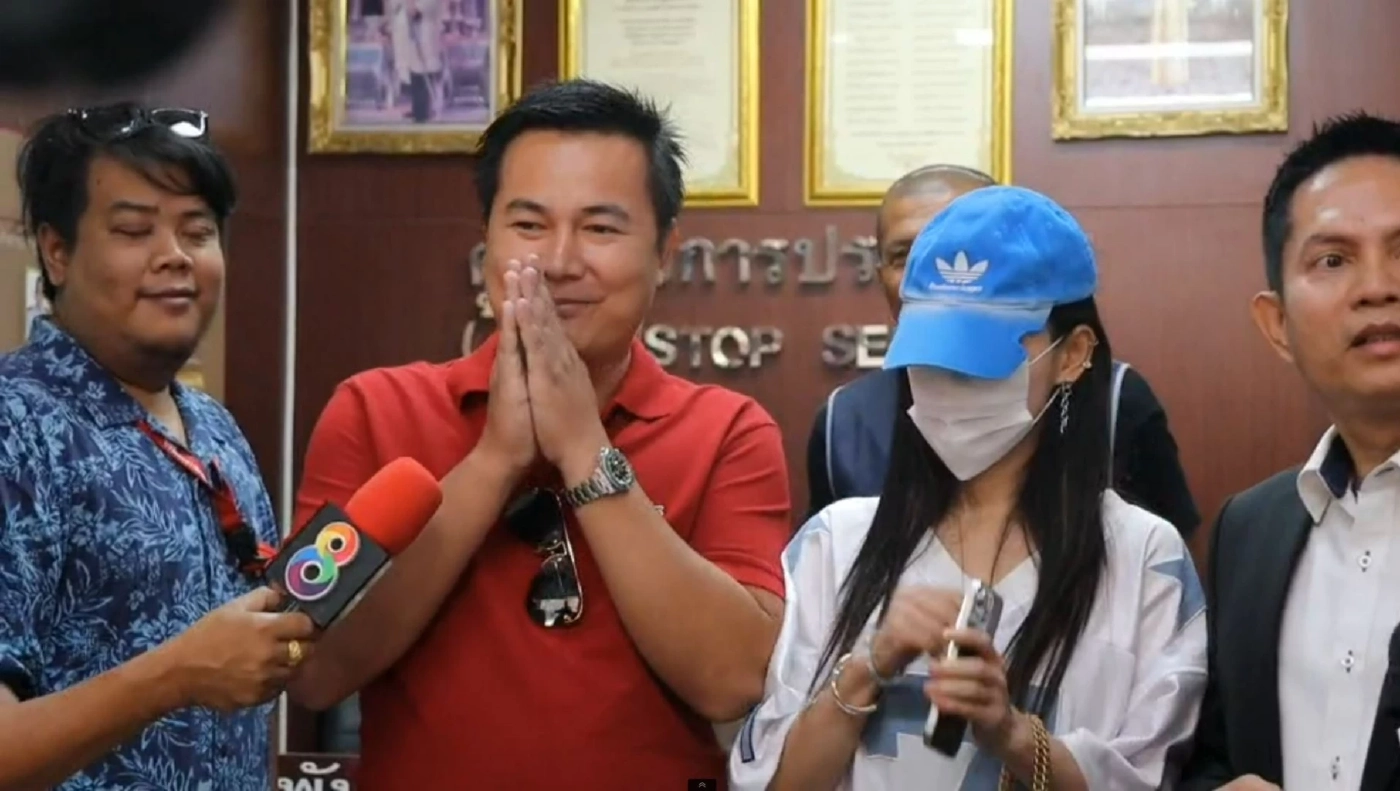 ตร.นัดโชเฟอร์กระบะคู่กรณีโรลส์รอยซ์ ให้ปากคำ 18 ส.ค.นี้