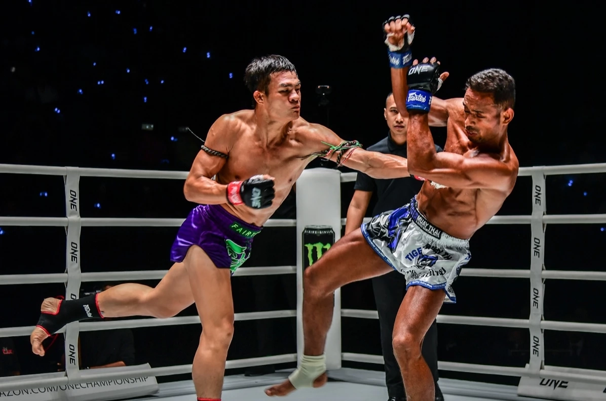 เสมาเพชร vs ฟิลิปเป