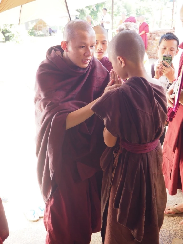 อาลัย 'ครูบาน้อย' วัดถ้ำเชตวัน เกจิดังเมืองน่าน ละสังขารอย่างสงบ