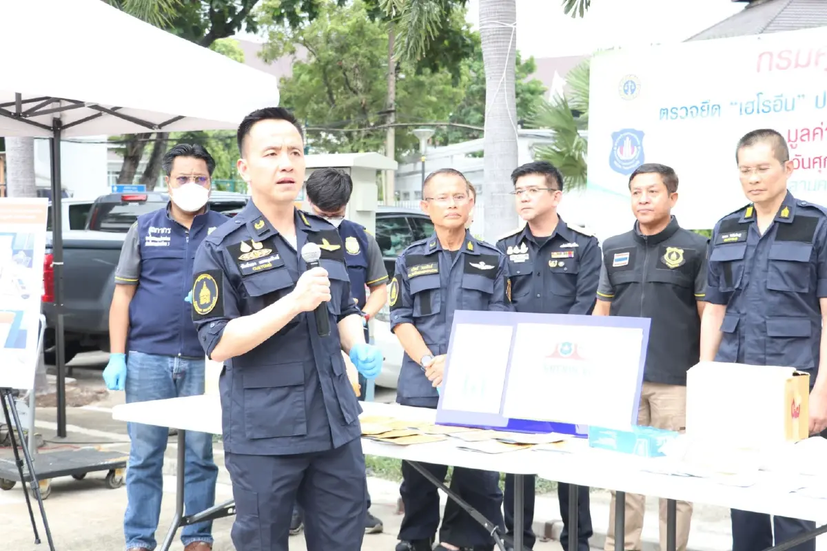กรมศุลฯสกัดดีเซลเถื่อน 1 แสนลิตร เข้ากรุงฯ-เฮโรอีน 3.5 กิโลฯ ส่งตปท.