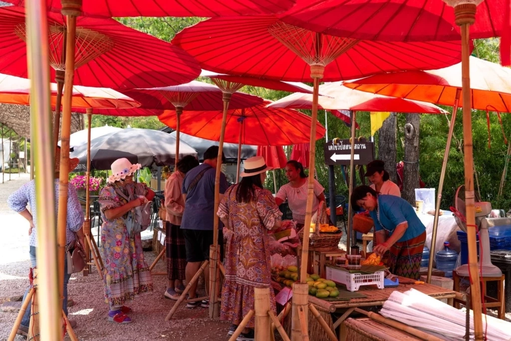 เข้าพรรษานี้พาไป "หอมนสิการ" ธรรมะแกลเลอรี่ คอมมูนิตี้กลางหุบเขา