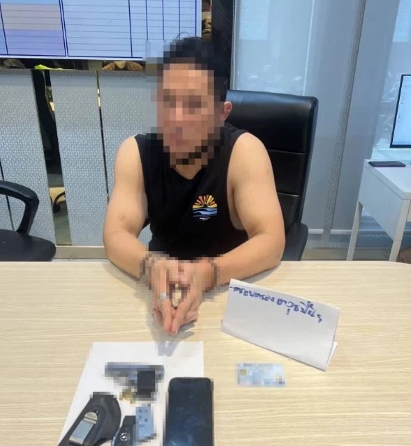 คุมฝากขัง 3 ก๊วนซิ่งเบนซ์ปาดหน้า ชักปืนขู่-ทำร้ายวิน จยย. กลางซอยทองหล่อ