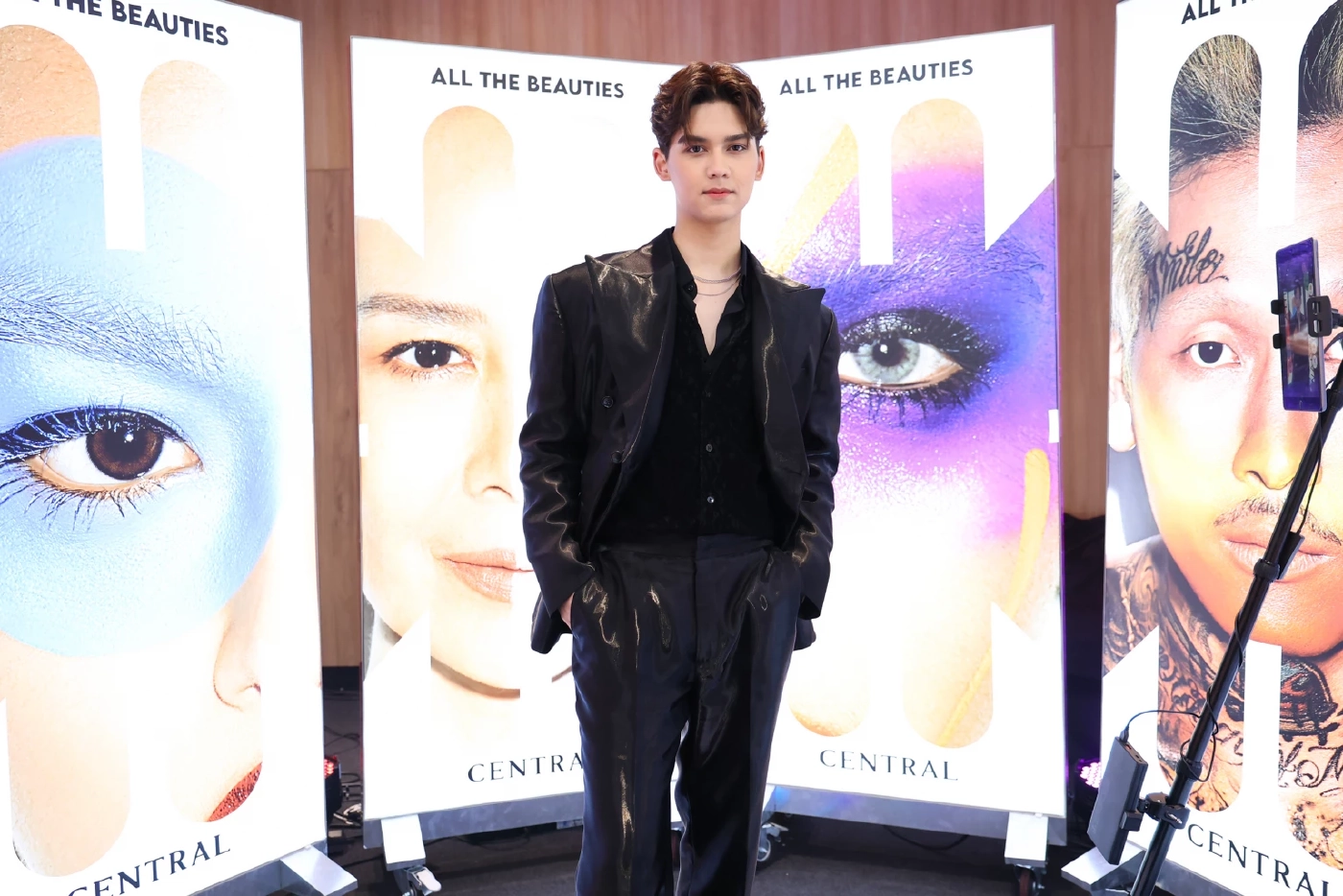 ส่องเหล่าคนดังตัวท็อปร่วมงานปาร์ตี้ “Central Beauty Awards 2023”