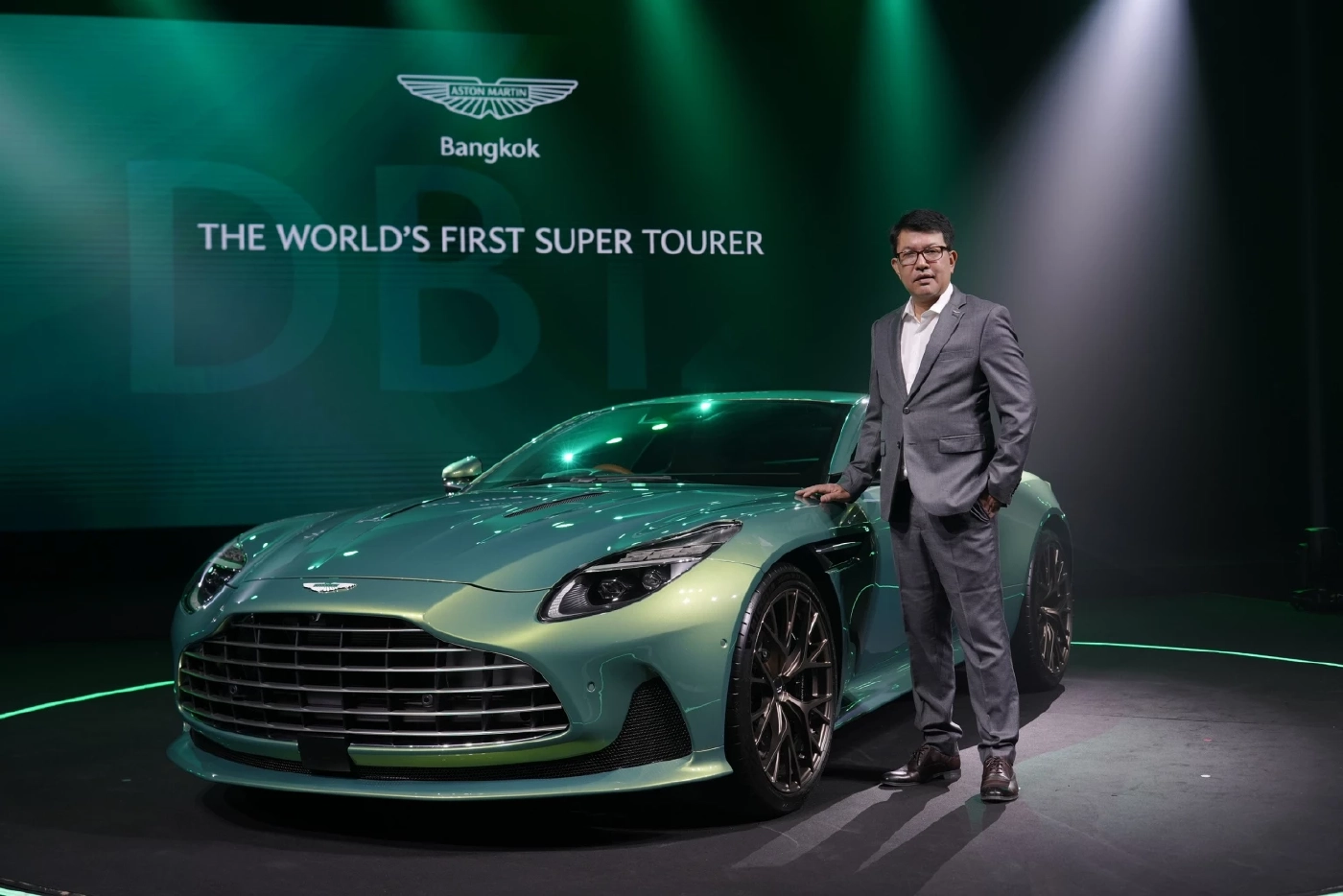 เปิดสเปก แอสตัน มาร์ติน ‘DB12’ ซูเปอร์คาร์สุดหรู 21.9 ล้าน