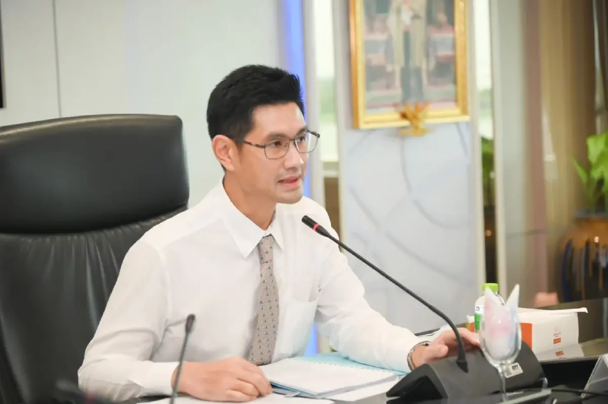 ร.ต.จักรา ยอดมณี รองอธิบดีกรมการค้าภายใน