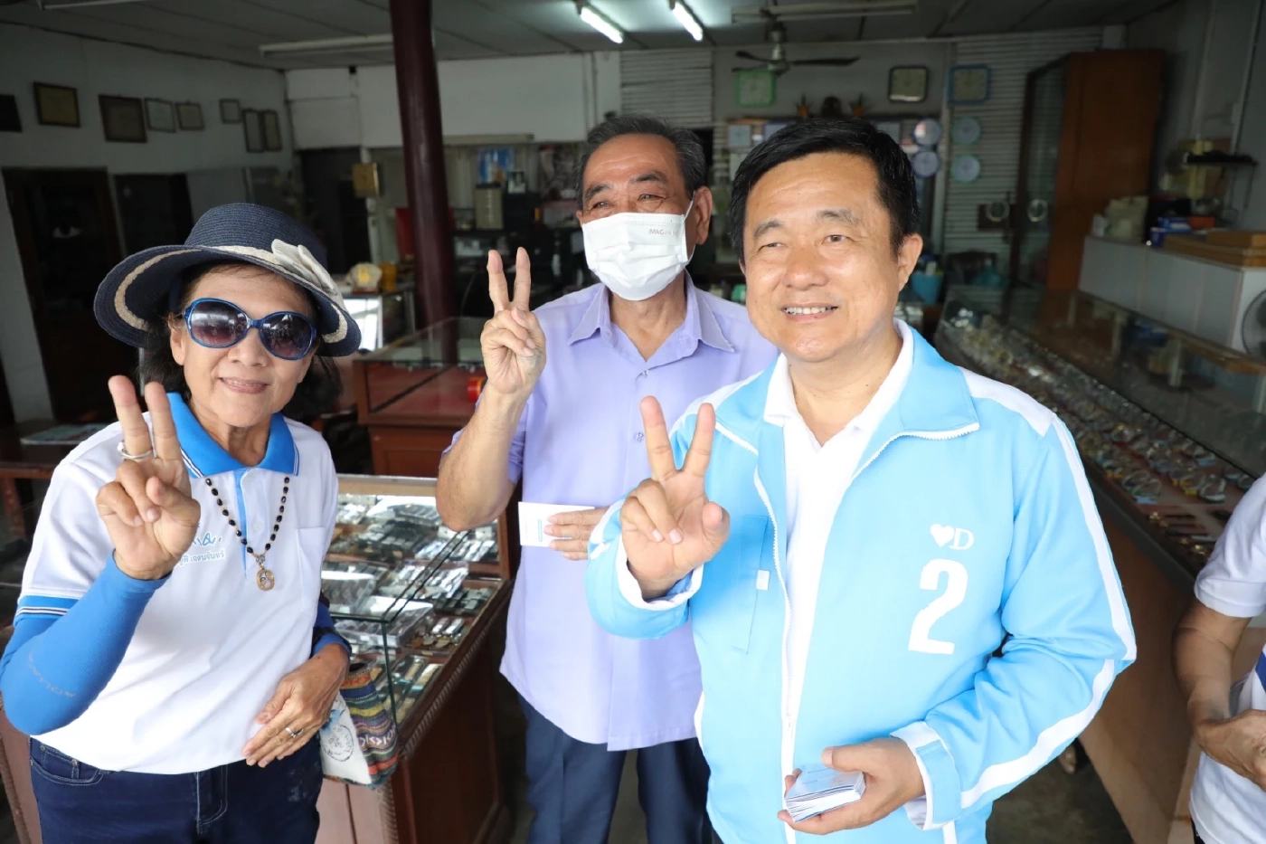 นพ.บัญญัติ เจตนจันทร์ ผู้สมัครเลือกตั้งซ่อม สส. เบอร์ 2 เขต 3 ระยอง