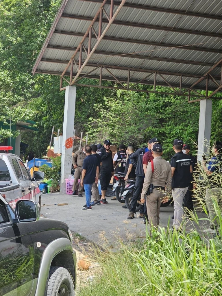 ผงะ! พบชิ้นส่วนมนุษย์ทิ้งกองขยะบนเกาะพะงัน คาดเป็นชายต่างชาติ