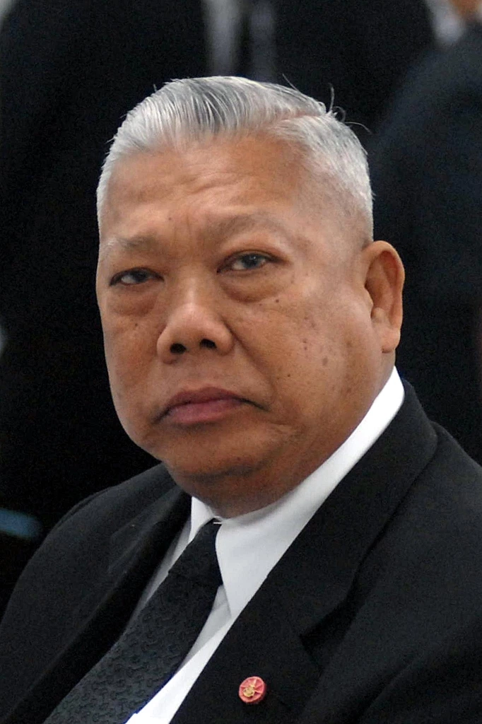 "กลาโหม" สำคัญไฉน? เมื่อ "พลเรือน" นั่งเก้าอี้รัฐมนตรี คุม "เหล่าทัพ"