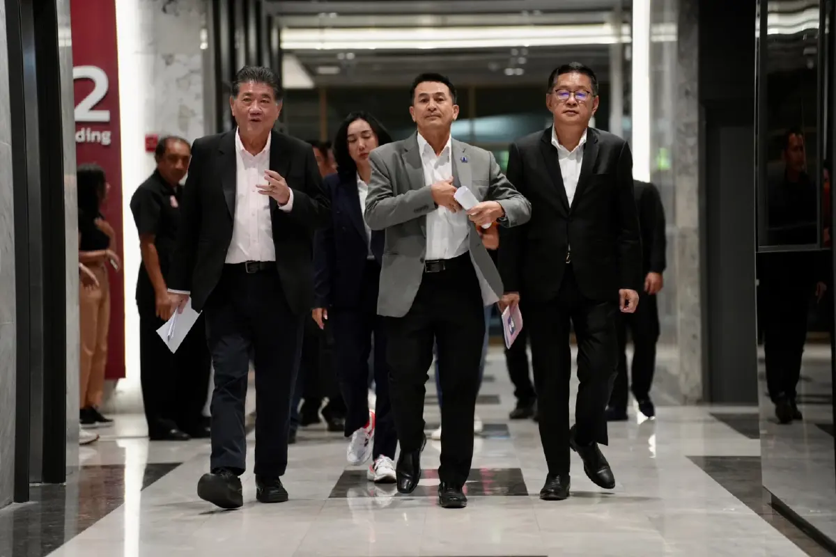 พีระพันธุ์ เผย รวมไทยสร้างชาติ ไม่ปิดประตูร่วมงานเพื่อไทย