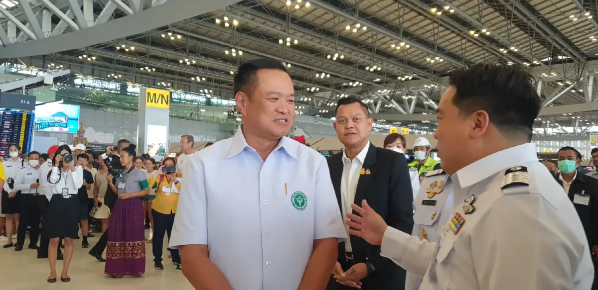 อนุทิน ร่วมคณะนายกฯ ตรวจความความพร้อมอาคารเทียบท่าSAT -1 สุวรรณภูมิ ก่อนเข้าพรรคเพื่อไทย