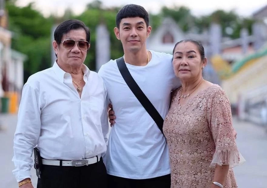 วันแม่แห่งชาติ อาร์ต พศุตม์ เผยโมเมนต์สุดซึ้ง ทำไว้ไม่มีตกต่ำ