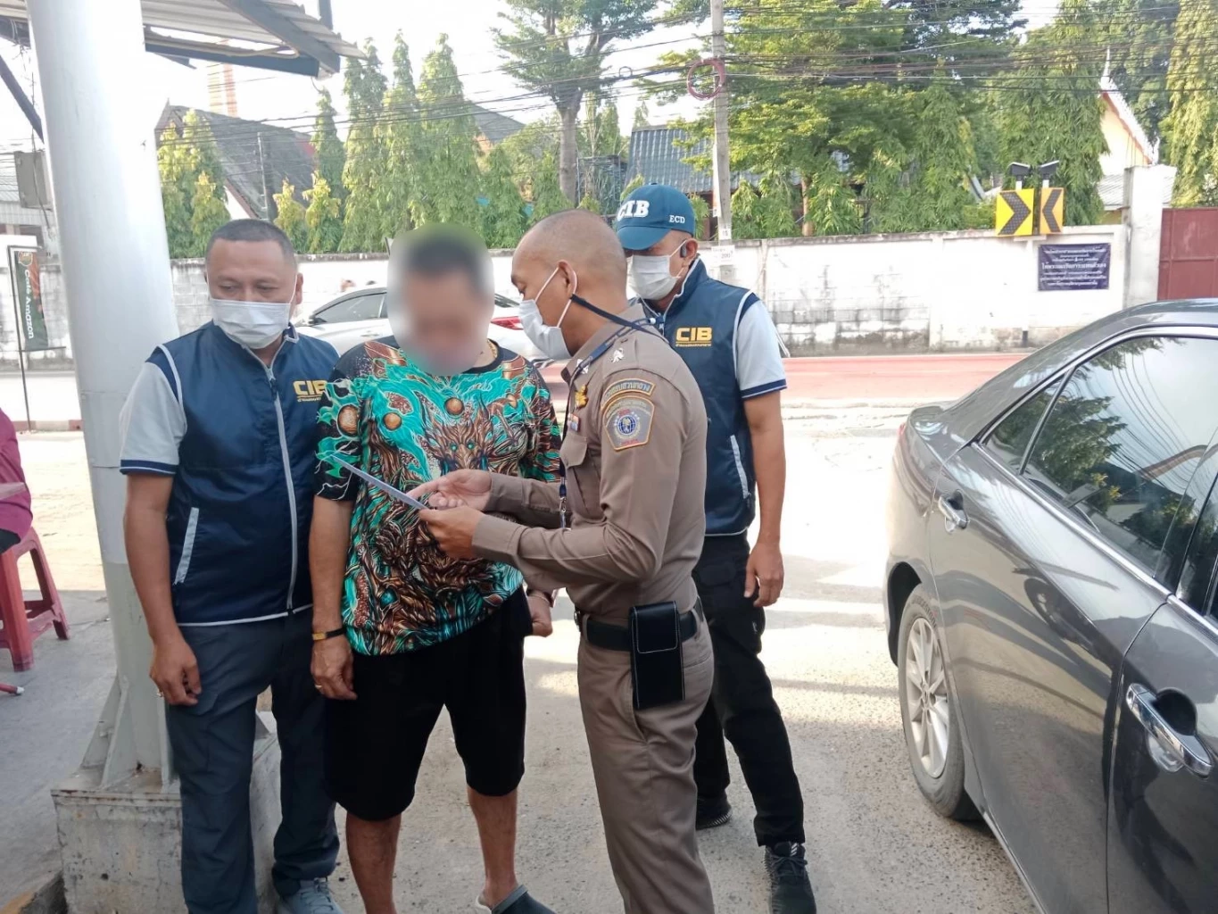 รวบ“ณัฐ บางกรวย” นายทุนเงินกู้ ยกพวกขู่ลูกหนี้ จนต้องย้ายบ้านหนี