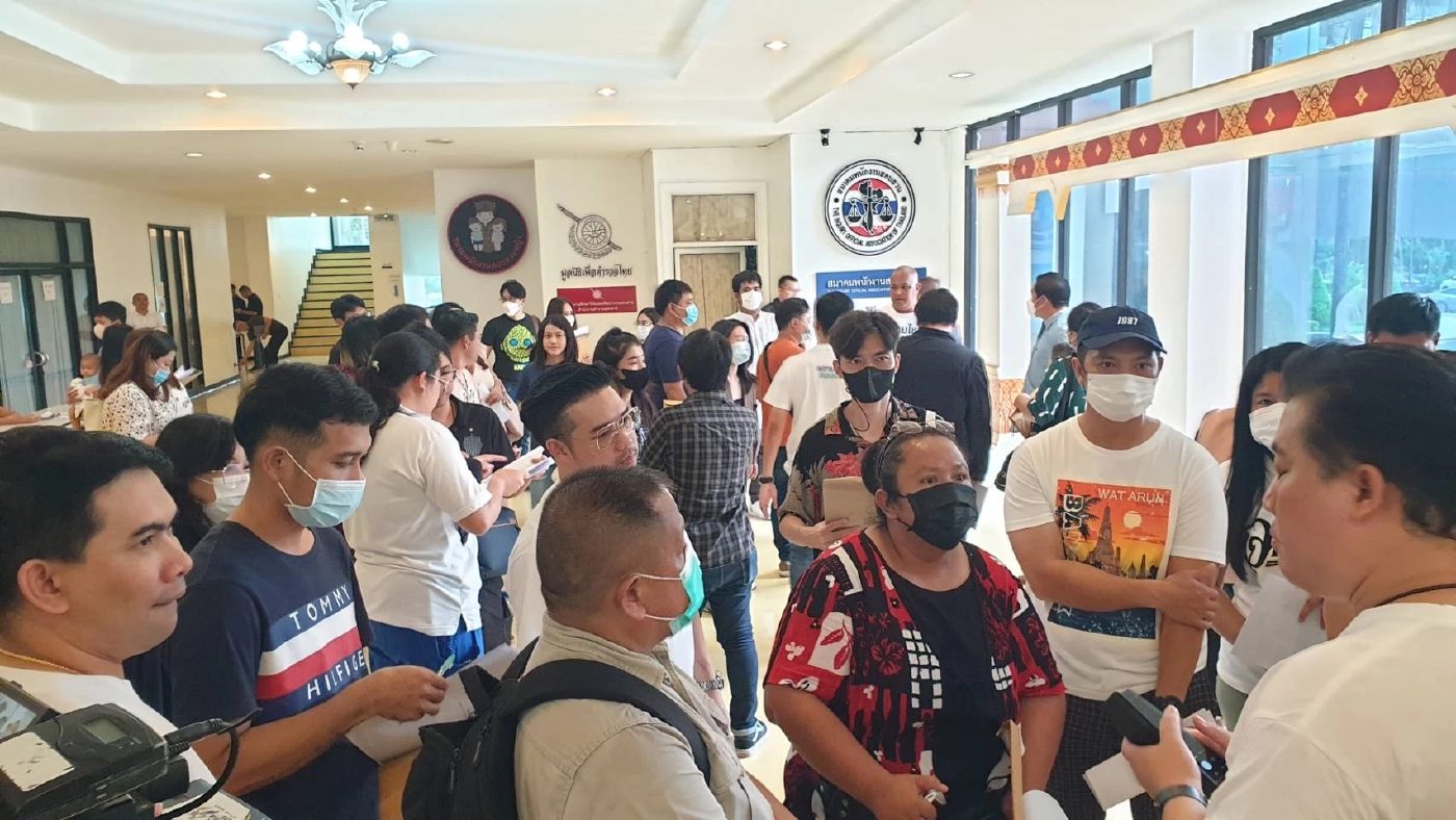 เหยื่อ 60 ราย ร้อง“บิ๊กโจ๊ก” เอาผิด “ช่องแมน” โกงต่อเติมบ้าน สูญเงิน 50 ล้าน