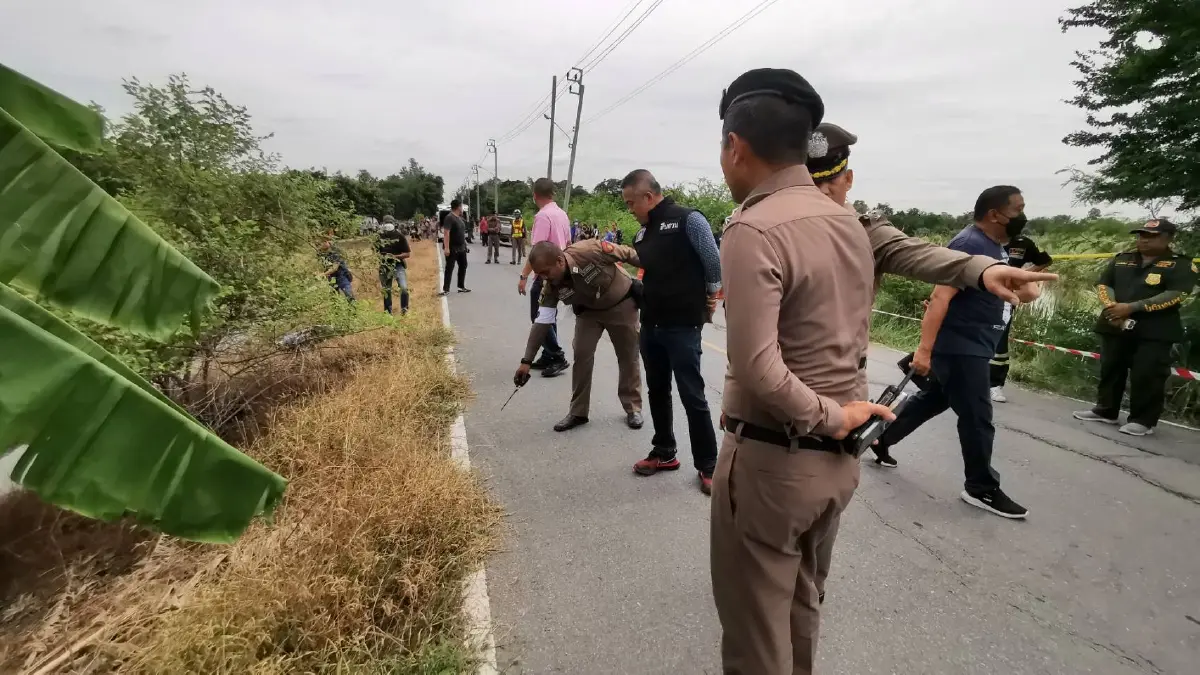 ผบช.ภ.1 ประชุมทีมสืบสวน เร่งล่ามือยิงหนุ่มดับในร่องน้ำ ตั้งธง 4 ชนวนสังหาร