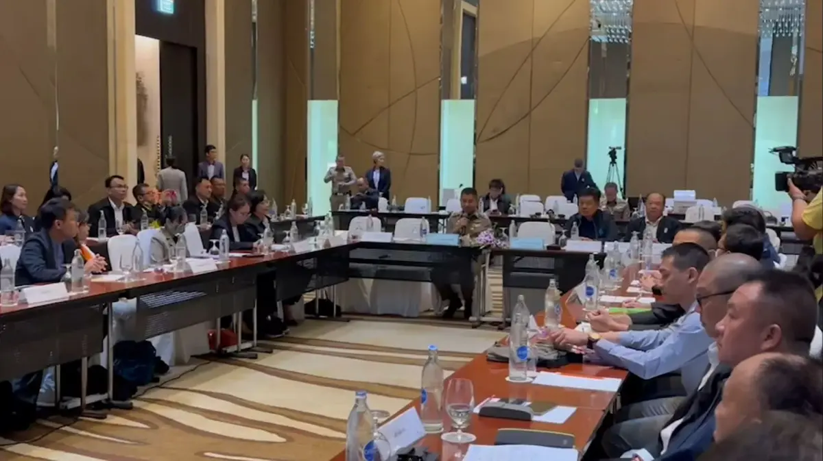“บิ๊กโจ๊ก”ร่วมบรรยายปราบปรามน้ำมันเถื่อน ระยอง