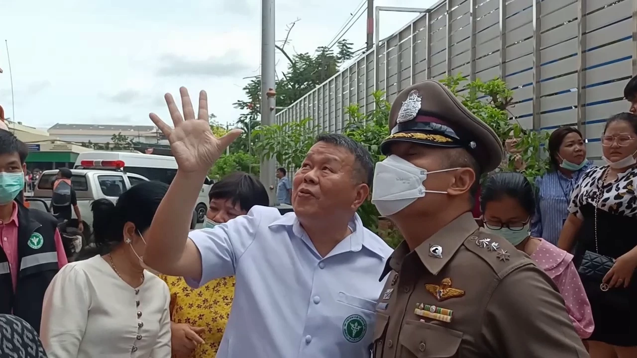 สั่งอพยพผู้ป่วย หลังเครนถล่ม "รพ.พุทธโสธร"งดรับผู้ป่วย ยกเว้นกรณีฉุกเฉิน