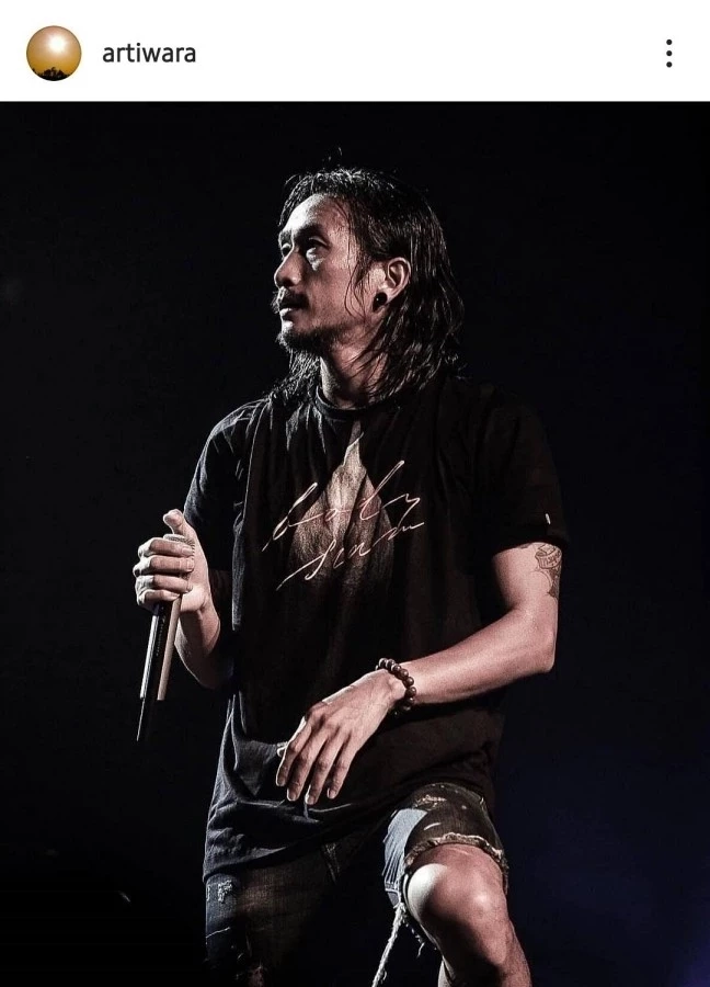 "ตูน บอดี้สแลม" เข้าผ่าตัดครั้งใหญ่ ต้นสังกัดแจ้งข่าว งดรับงาน 1 เดือน