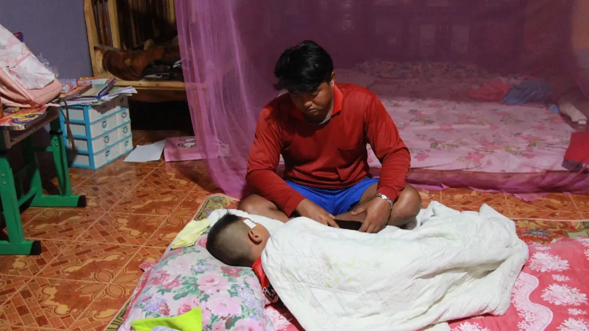 พ่อแทบช็อก เลิกเรียนไม่เจอลูก หาตัววุ่น ที่แท้ครูลืมล็อกกุญแจ ขังในห้องเรียน
