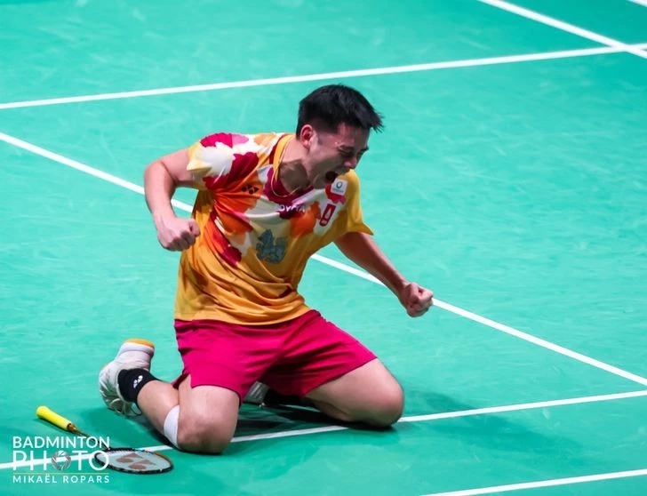 รู้จัก "วิว" กุลวุฒิ วิทิตศานต์ ดีกรีแชมป์แบดมินตันมือ 3 ของโลก คนล่าสุด