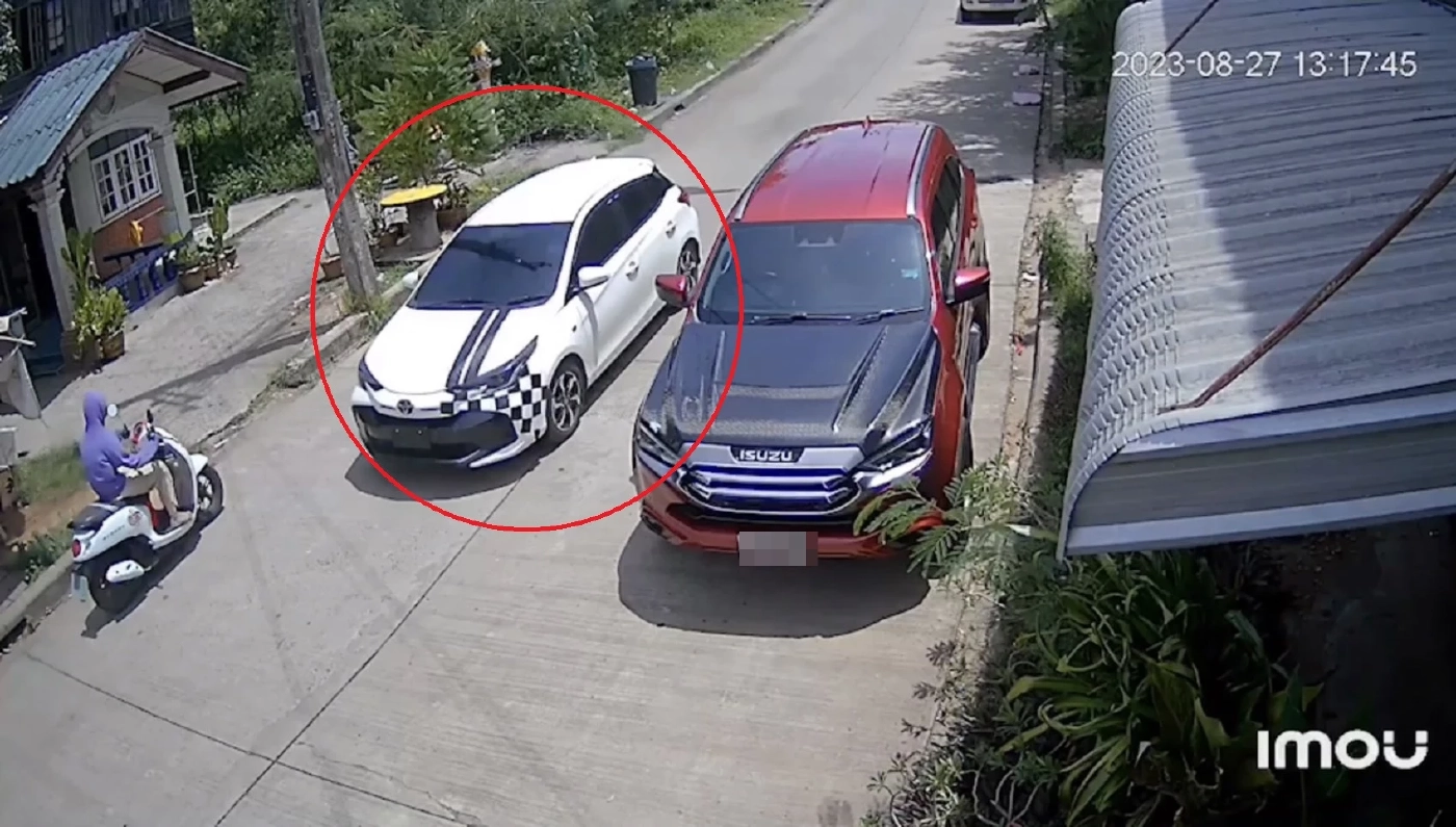 คดีสาดน้ำกรด"น้องอั้ม"ยังเงียบ แม่วอนตร.เร่งจับ ปักใจกลุ่มอดีตแฟนก่อเหตุ