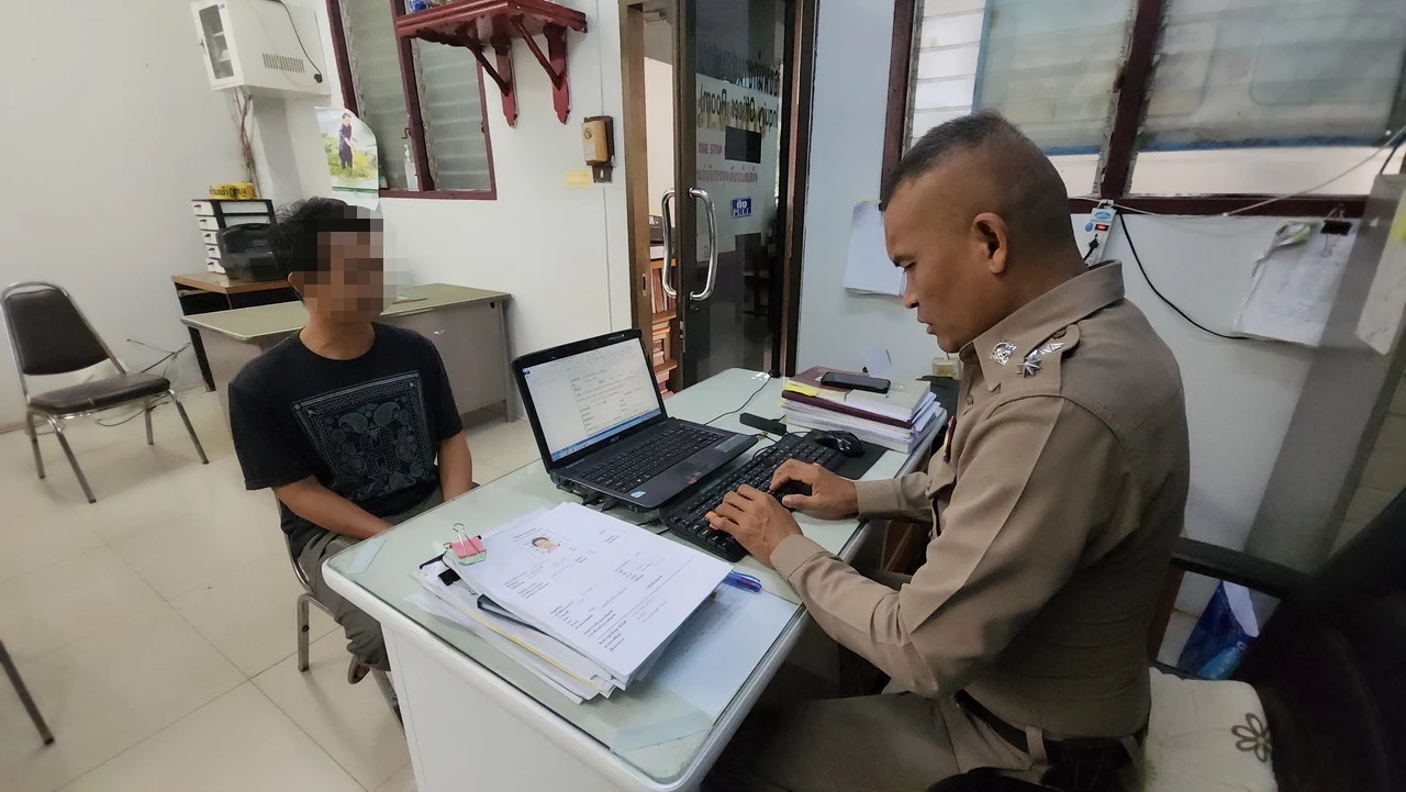 นายวรุฒ มงคลรัตน์ หรือ นายโอ๊ก ผู้ก่อเหตุ