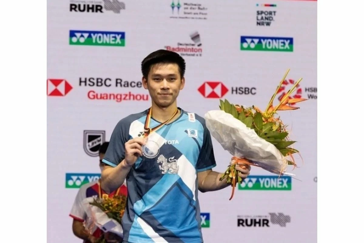 รู้จัก "วิว" กุลวุฒิ วิทิตศานต์ ดีกรีแชมป์แบดมินตันมือ 3 ของโลก คนล่าสุด