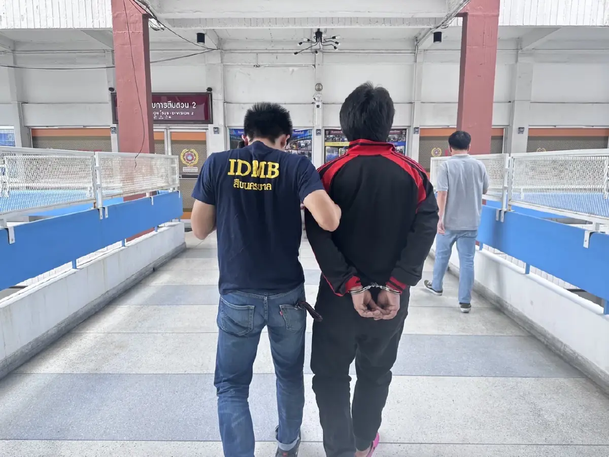 รวบหนุ่มคลั่งยา ทำร้าย-กักขัง ลูกเมีย วอนขอกลับตัวเป็นคนดี (มีคลิป)